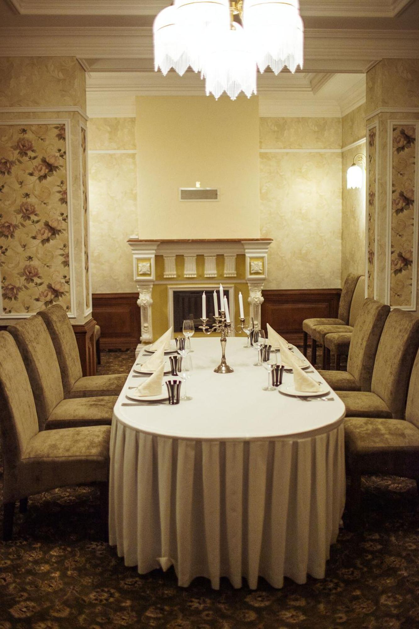 Warszawa Hotel Malekhuv Esterno foto
